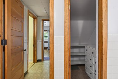 429 Minnehaha Avenue E Saint Paul MN 55130