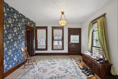 429 Minnehaha Avenue E Saint Paul MN 55130