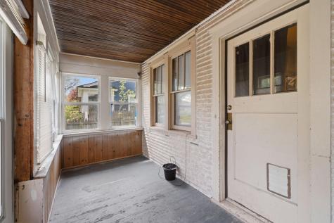 1105 Rose Avenue E Saint Paul MN 55106