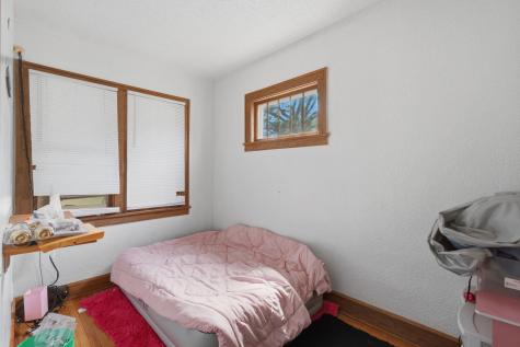 1105 Rose Avenue E Saint Paul MN 55106