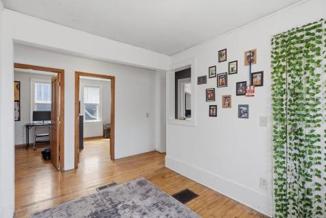 1105 Rose Avenue E Saint Paul MN 55106