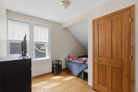 1105 Rose Avenue E Saint Paul MN 55106