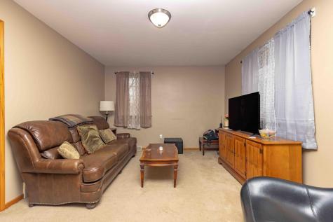 525 Bluff Street Enderlin ND 58027