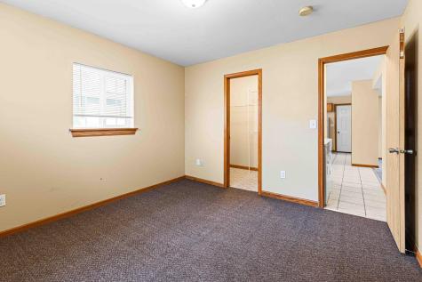 525 Bluff Street Enderlin ND 58027