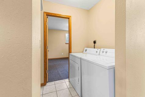 525 Bluff Street Enderlin ND 58027