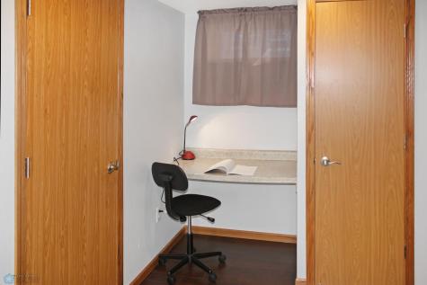 915 Broadway N Fargo ND 58102