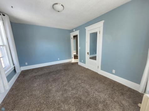 915 Broadway N Fargo ND 58102