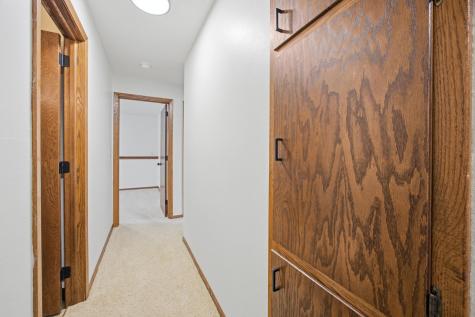 3307-3309 2nd Street N Fargo ND 58102