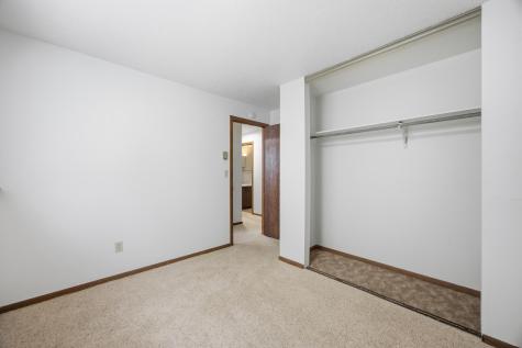 3307-3309 2nd Street N Fargo ND 58102