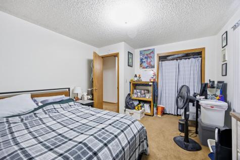 3307-3309 2nd Street N Fargo ND 58102