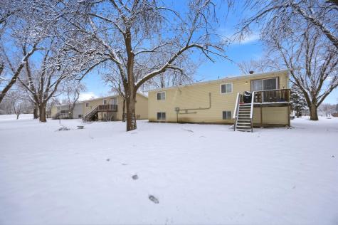 3307-3309 2nd Street N Fargo ND 58102