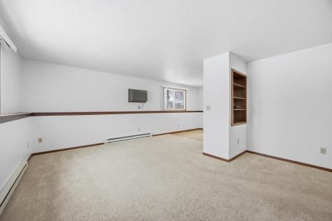 3307-3309 2nd Street N Fargo ND 58102