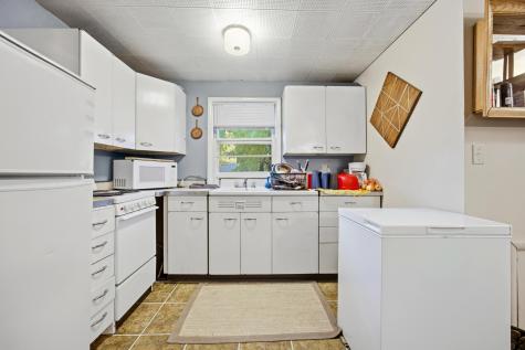 1002 9th Street S Moorhead MN 56560