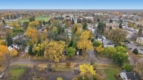 1002 9th Street S Moorhead MN 56560