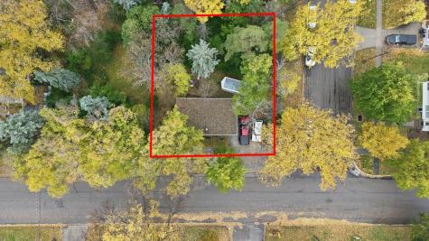 1002 9th Street S Moorhead MN 56560