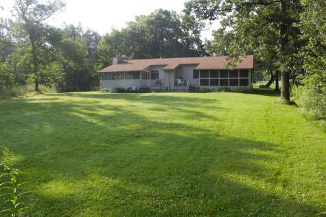 18118/18116 Captive Lake Road Garrison MN 56450