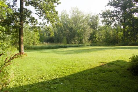 18118/18116 Captive Lake Road Garrison MN 56450