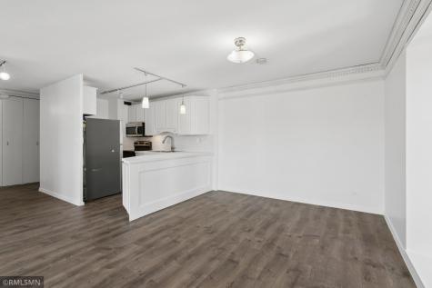 19 1st Street S Minneapolis MN 55401