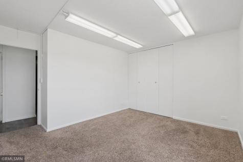 19 1st Street S Minneapolis MN 55401