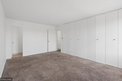 19 1st Street S Minneapolis MN 55401