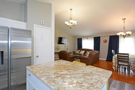 1799 Hilo Avenue N Oakdale MN 55128