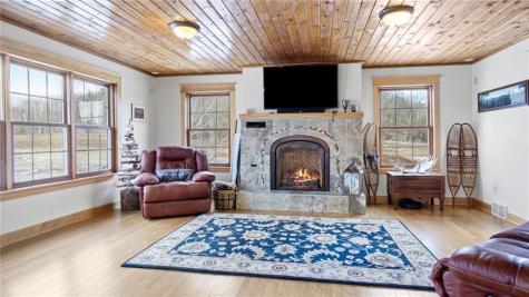 159 17 3/4 18 1/2 Street Dallas WI 54733
