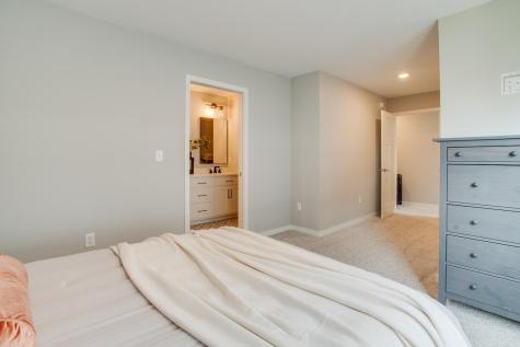 628 10th Avenue N Fargo ND 58102