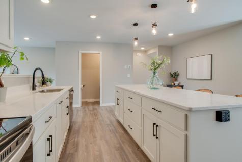 628 10th Avenue N Fargo ND 58102