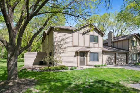 11574 Scotch Pine Court Eden Prairie MN 55344