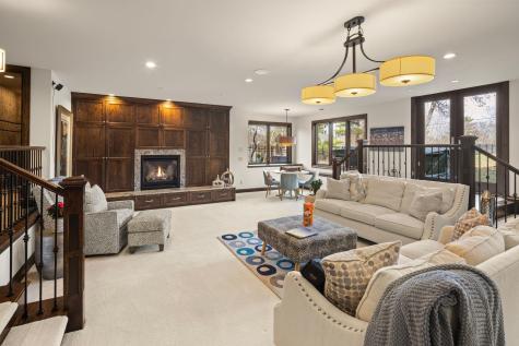4913 W Sunnyslope Road Edina MN 55424