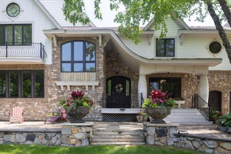 4913 W Sunnyslope Road Edina MN 55424