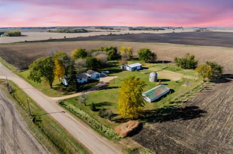 37658 410th Street Saint Peter MN 56082