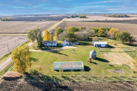 37658 410th Street Saint Peter MN 56082