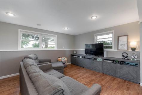 37658 410th Street Saint Peter MN 56082