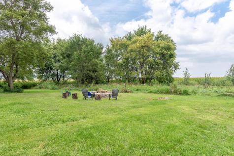 37658 410th Street Saint Peter MN 56082