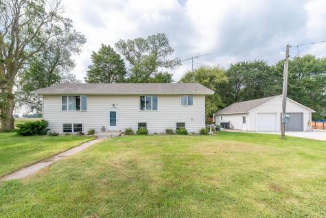 37658 410th Street Saint Peter MN 56082