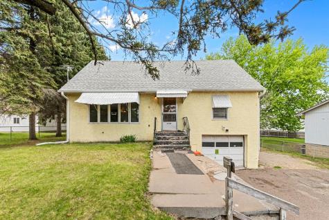 6148 Upper 51st Street N Oakdale MN 55128