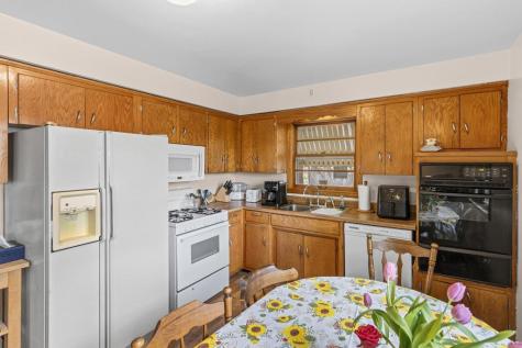 6148 Upper 51st Street N Oakdale MN 55128