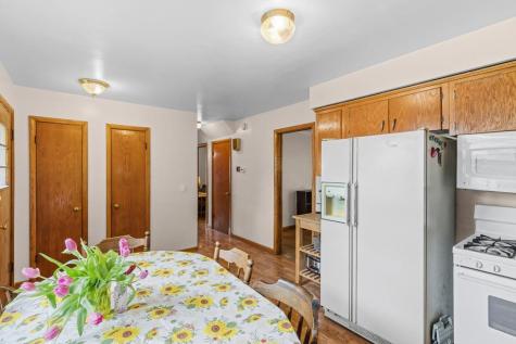 6148 Upper 51st Street N Oakdale MN 55128