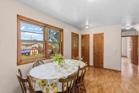 6148 Upper 51st Street N Oakdale MN 55128