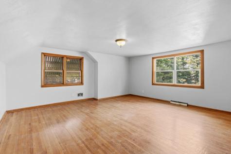 6148 Upper 51st Street N Oakdale MN 55128