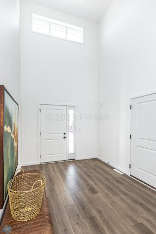 5808 Ellis Drive W West Fargo ND 58078