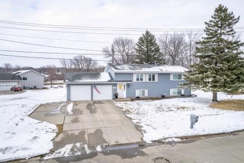 1224 Lenore Way Fergus Falls MN 56537