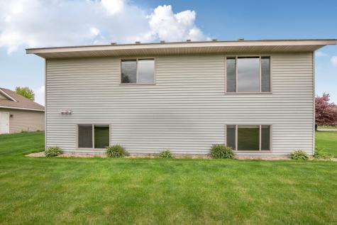 406 Jasmine Lane Saint Joseph MN 56374