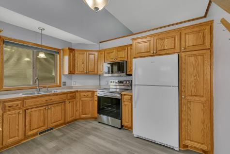 406 Jasmine Lane Saint Joseph MN 56374