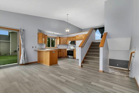 406 Jasmine Lane Saint Joseph MN 56374
