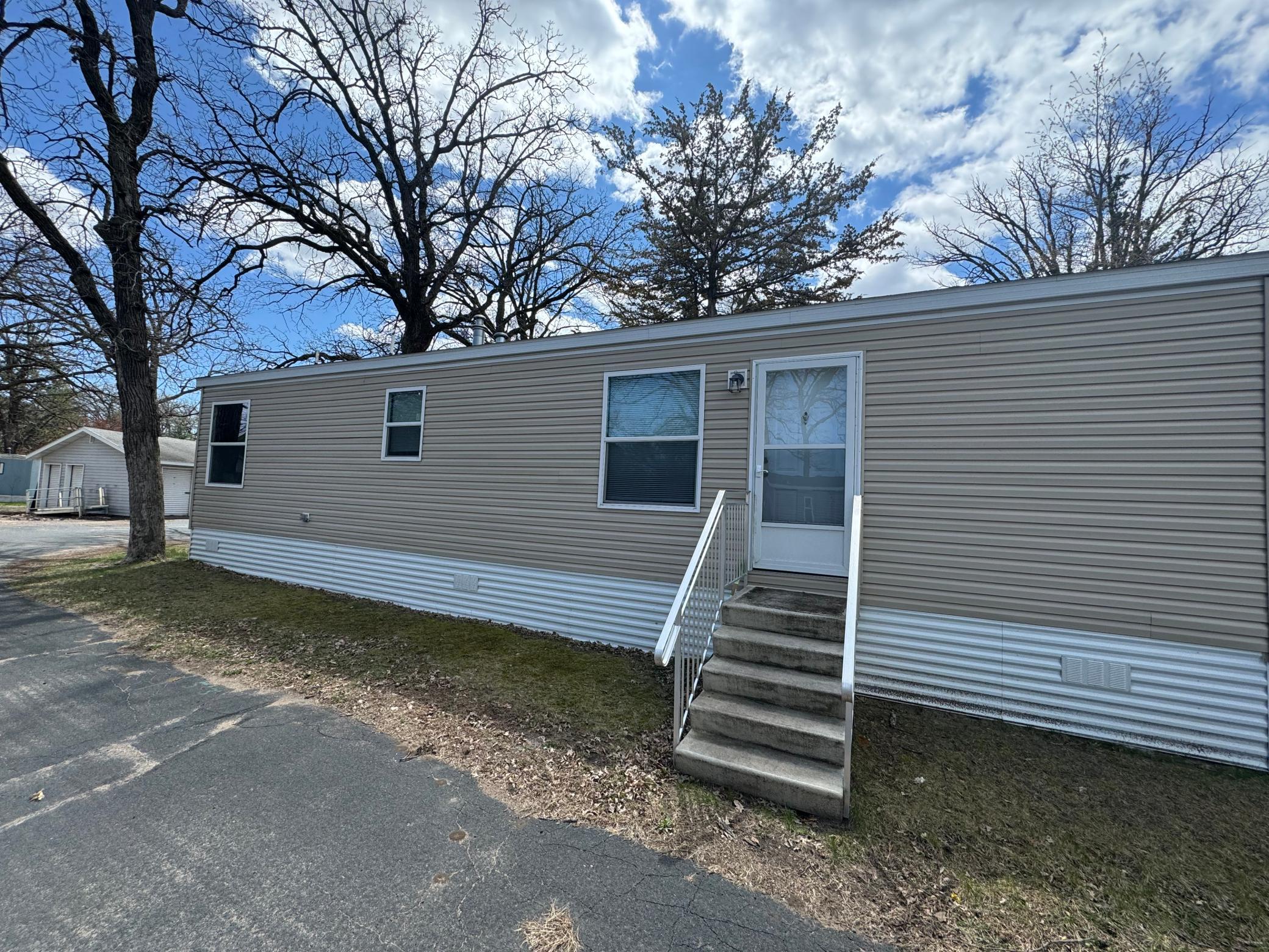 6350 Pine Street North Branch MN 55056