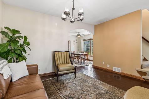 350 Maple Street Saint Paul MN 55106