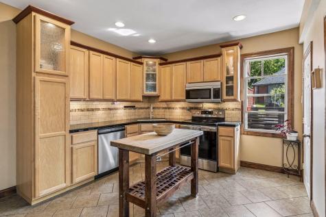 350 Maple Street Saint Paul MN 55106