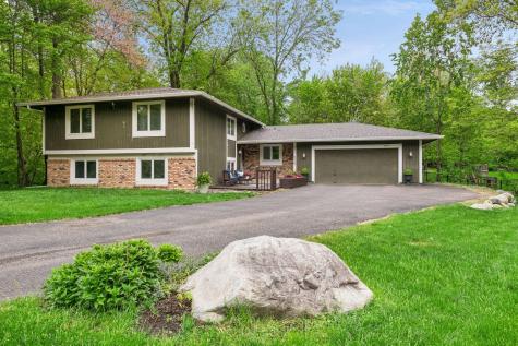 18710 28th Avenue N Plymouth MN 55447